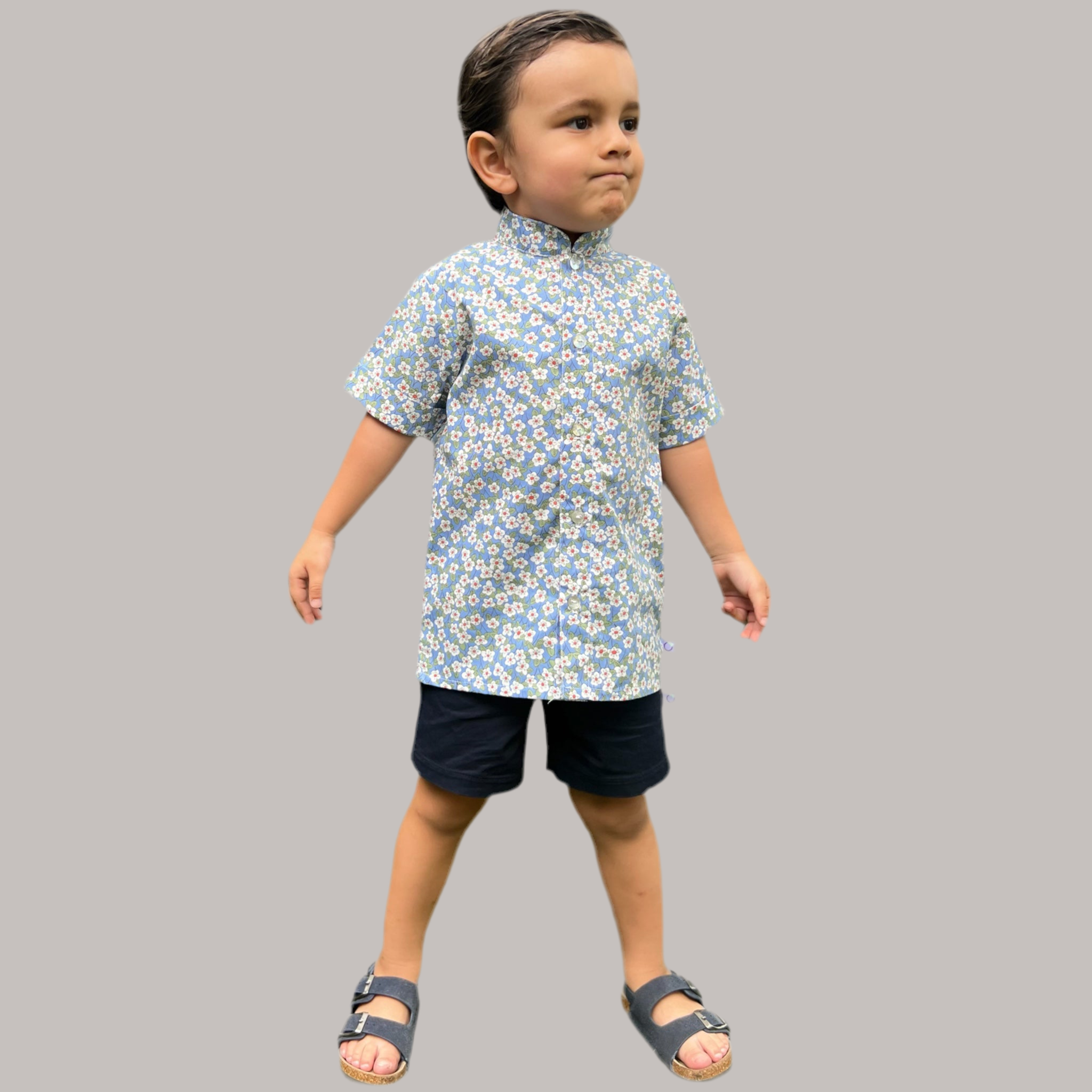 Camisa de algodón estampado.